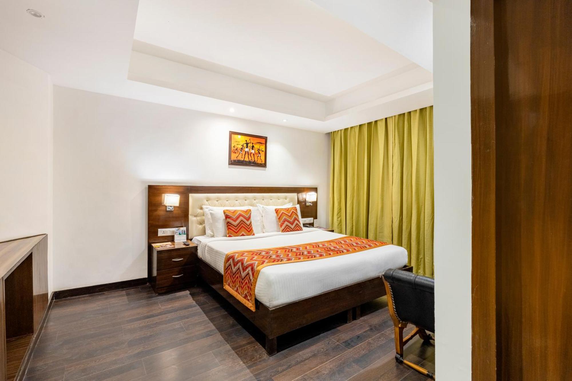 Sterling Kufri Hotel Bagian luar foto